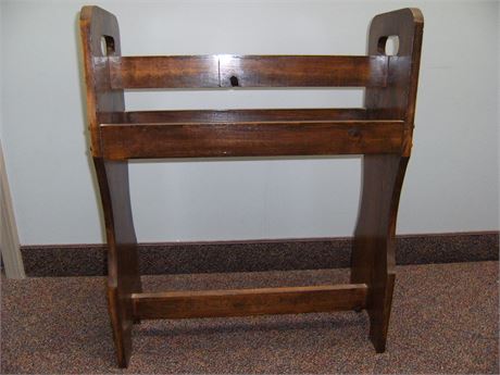 Quilt/Blanket Stand - Solid wood, used condition - 30T x 25W x 9D